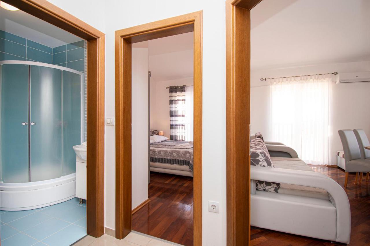 Lotusapart Apartment *