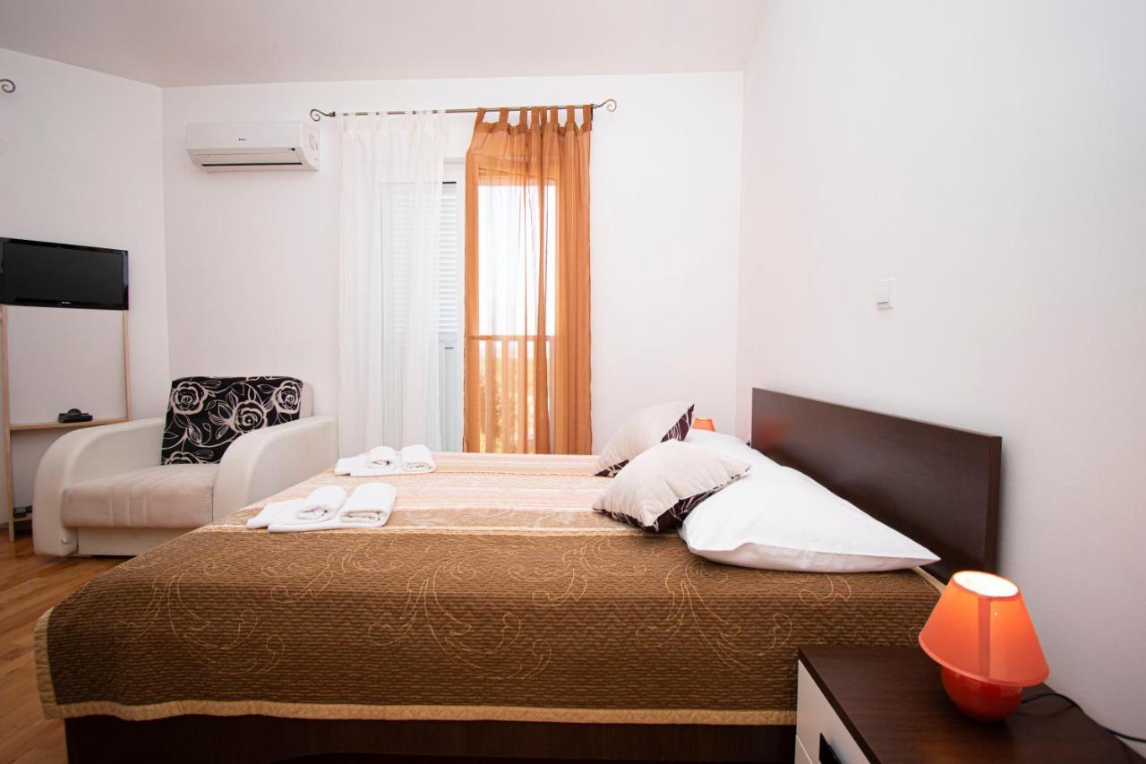 Lotusapart Apartment